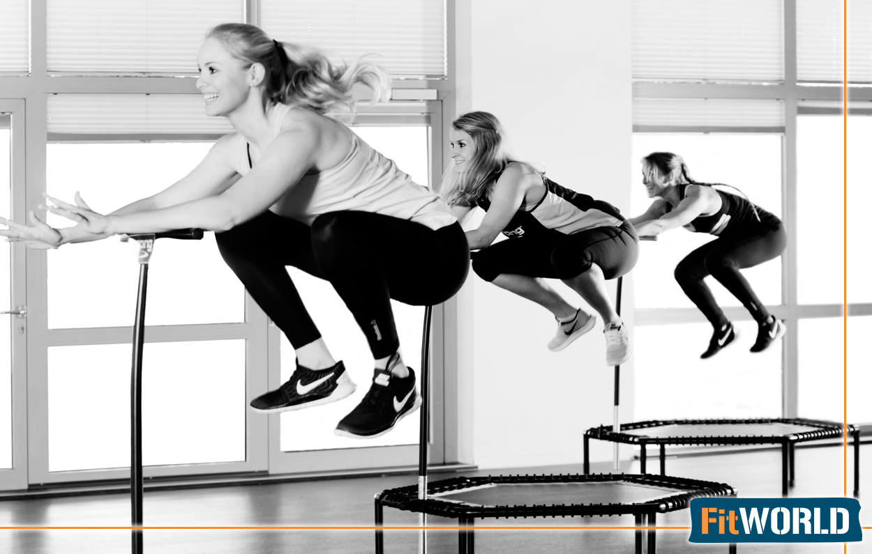 Jumping Fitness', la nueva forma de hacer deporte saltando en una